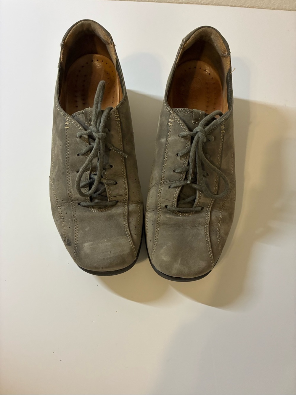 Clarks Unstructured Leather Comfort Shoes 10M Olive Suede Retro 2000s